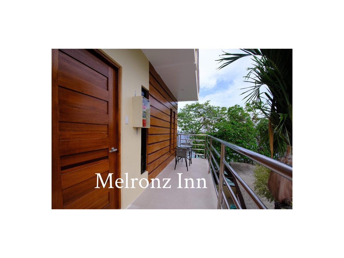 Melronz Inn Ослоб Екстер'єр фото