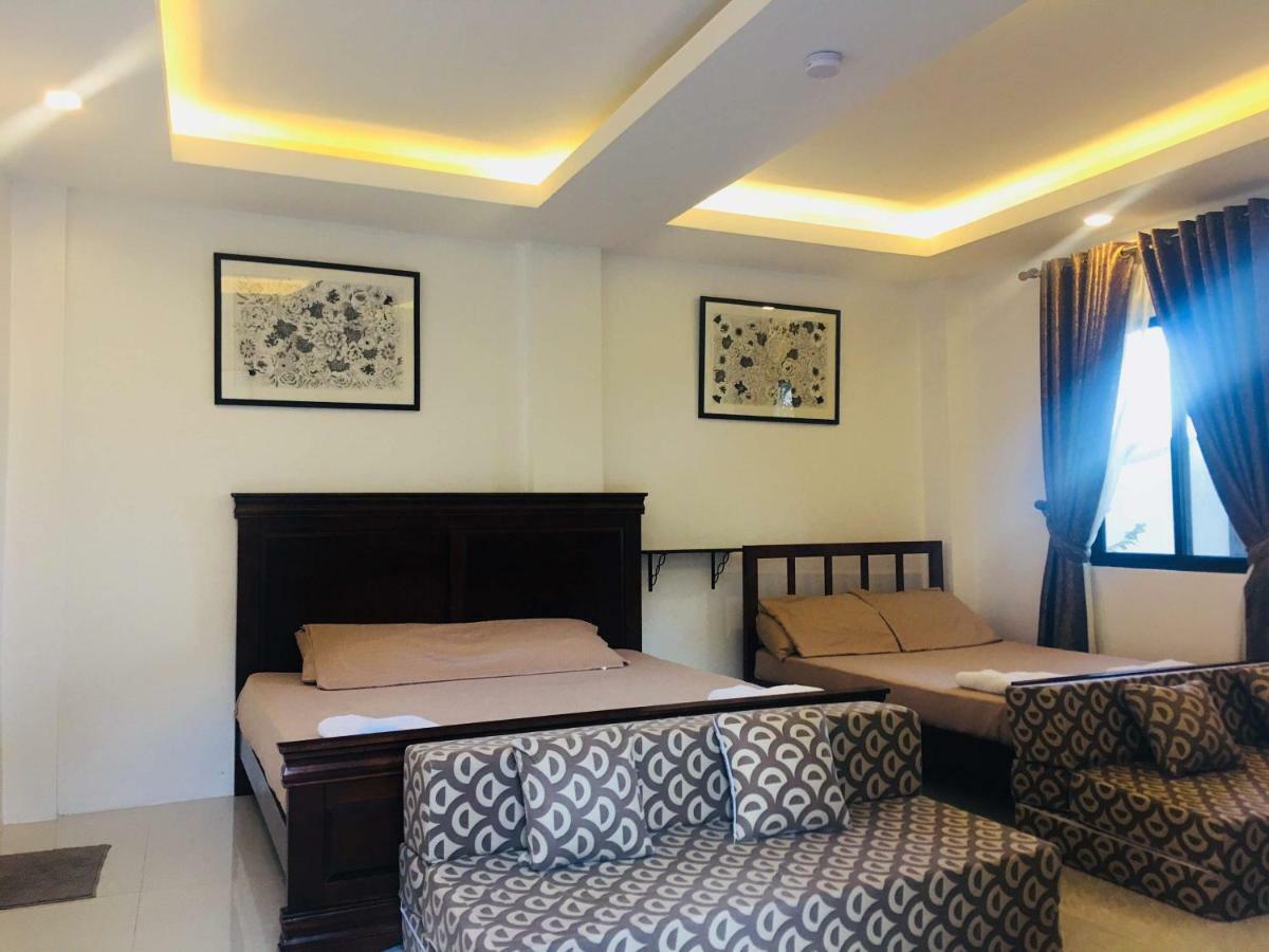 Melronz Inn Ослоб Екстер'єр фото